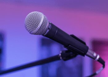 Online Celebrity interviews